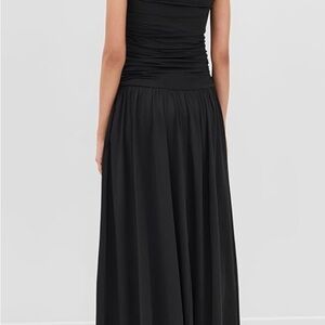Elegant Black Maxi Dress